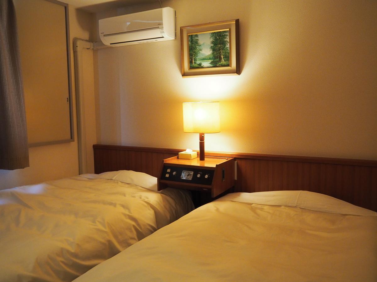 Hotel Okaya Shiojiri Buitenkant foto